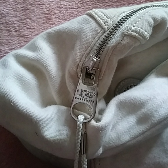 Ugg purse - Picture 3 of 4